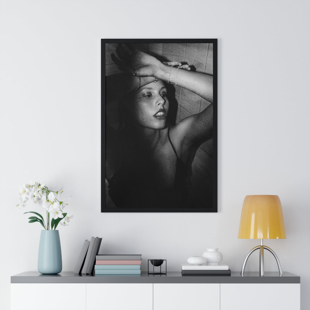Framed Poster - Motive NATALIE